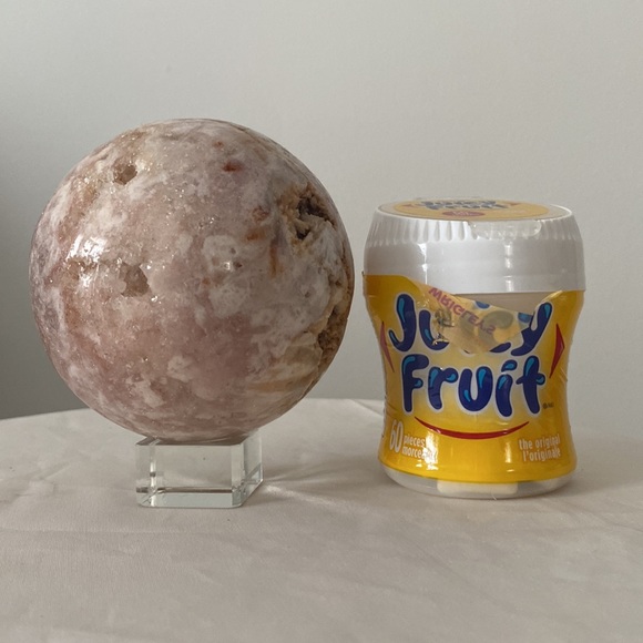 💕 Pink Amethyst Sphere XL - Picture 4 of 15